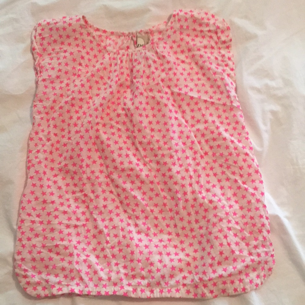 cap-sleeve top-off white with bright pink stars